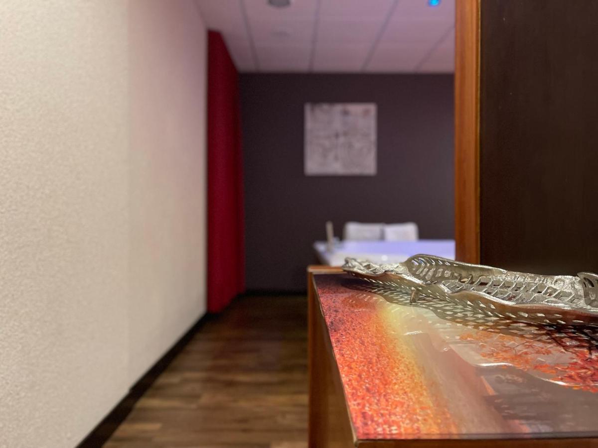 Motel Los Abedules Oviede Extérieur photo