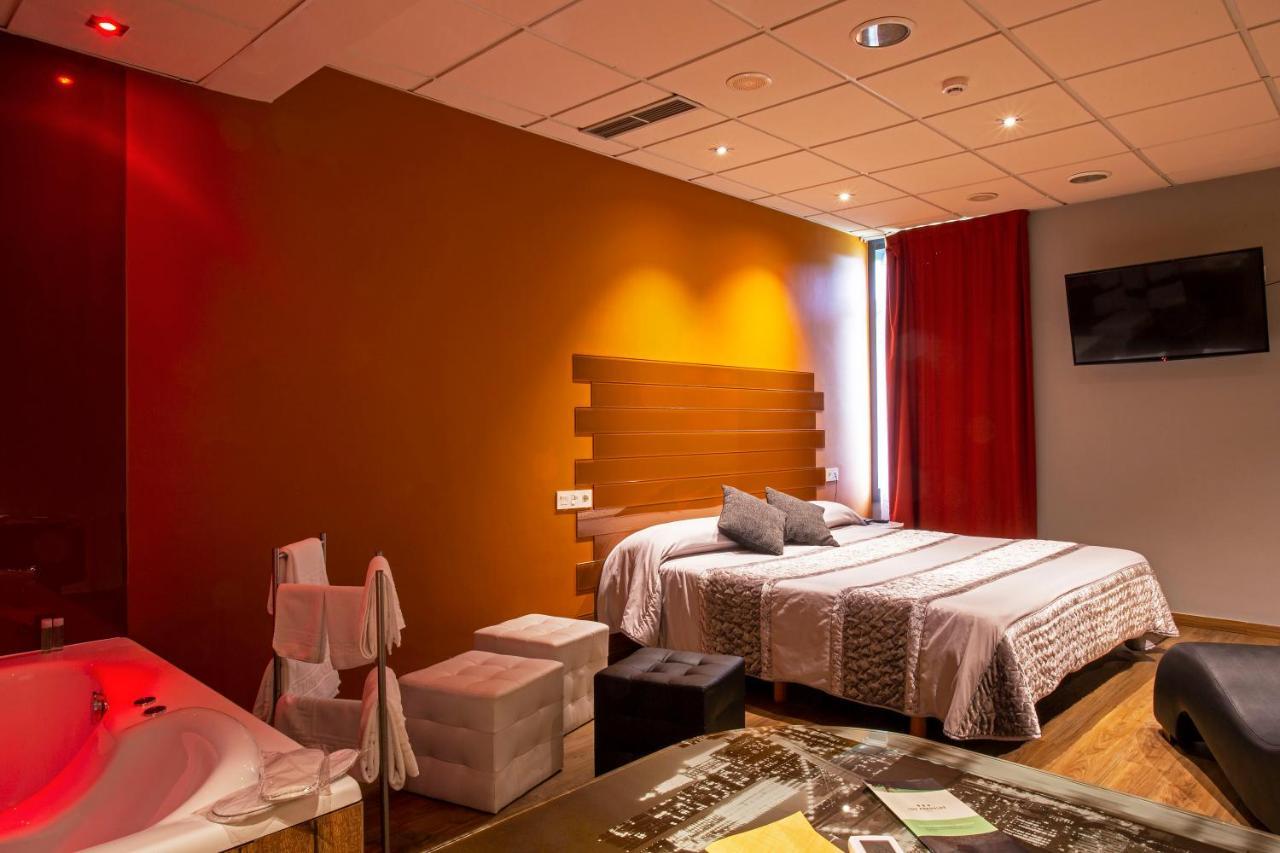 Motel Los Abedules Oviede Extérieur photo