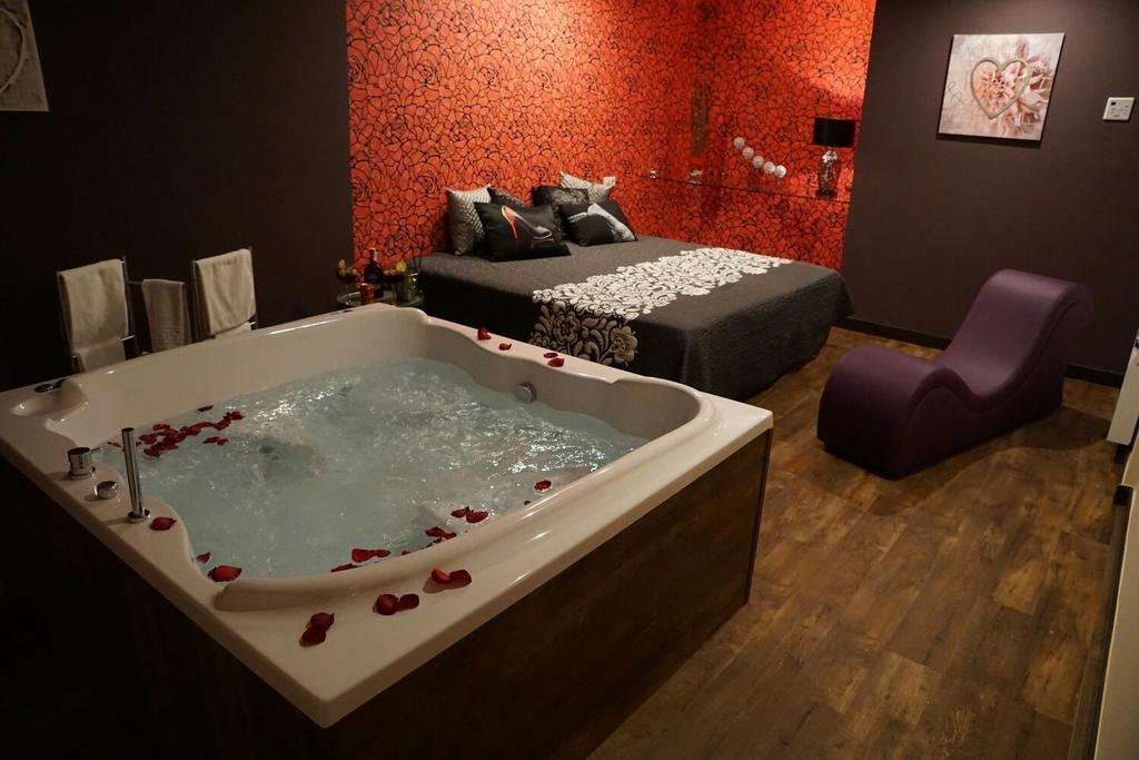 Motel Los Abedules Oviede Extérieur photo