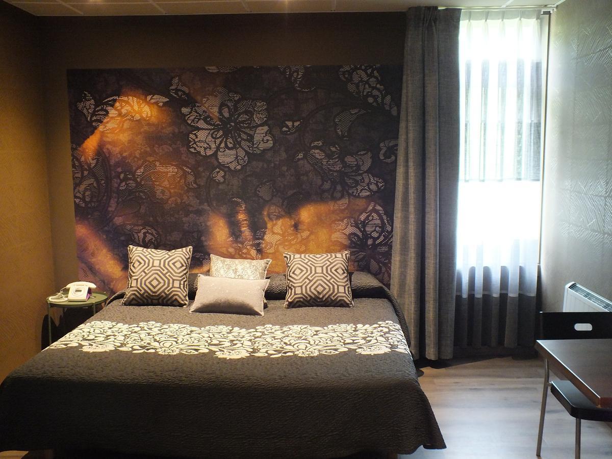 Motel Los Abedules Oviede Extérieur photo